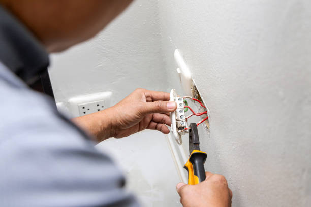 Professional Electrician in Middleport, OH