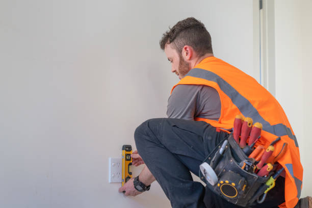 Best Electrical Outlet Repair  in Middleport, OH